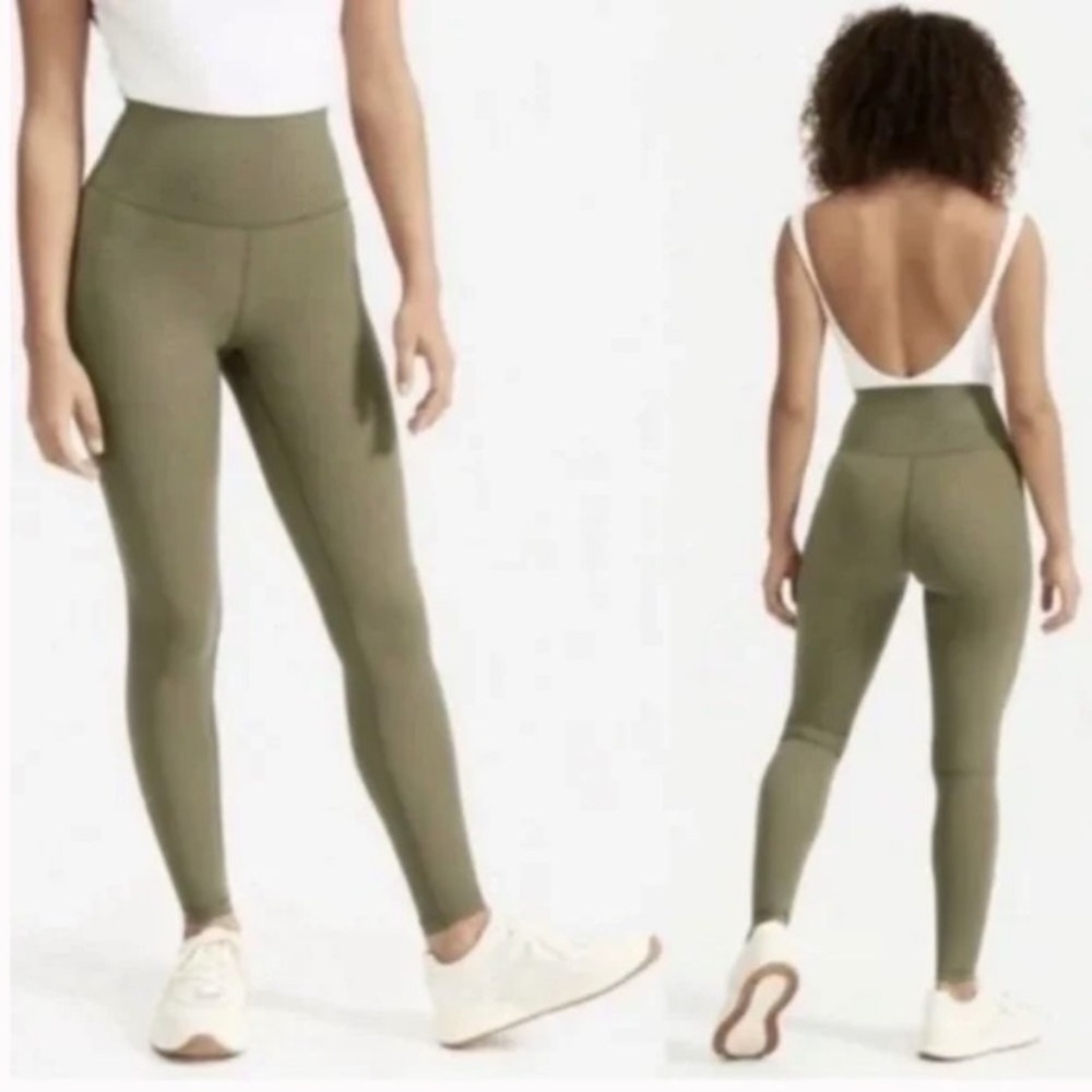Everlane Renew Earth Green High Rise Athletic Yoga Leggings size M